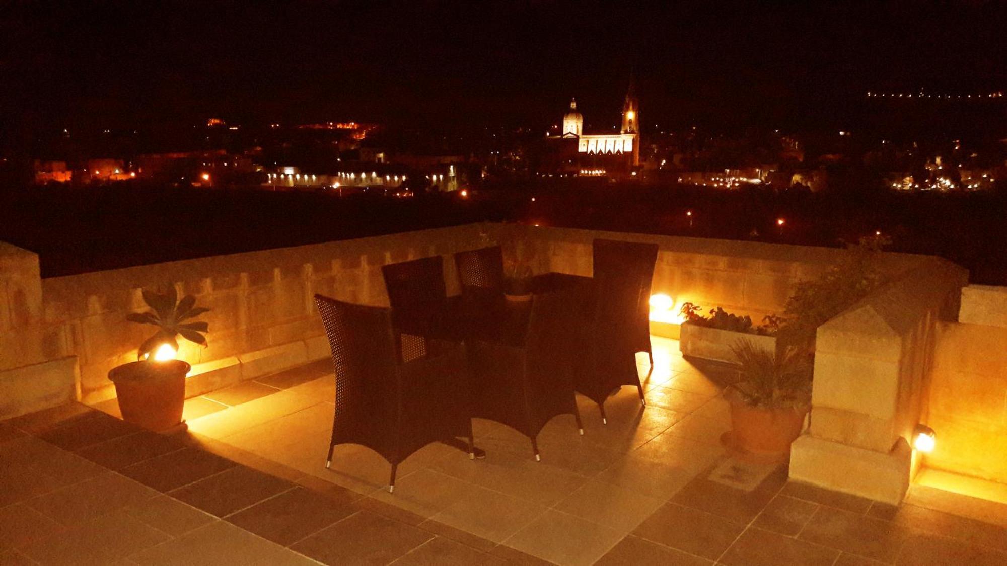 Luxury Apartment - Fort Chambray Ghajnsielem Exterior foto